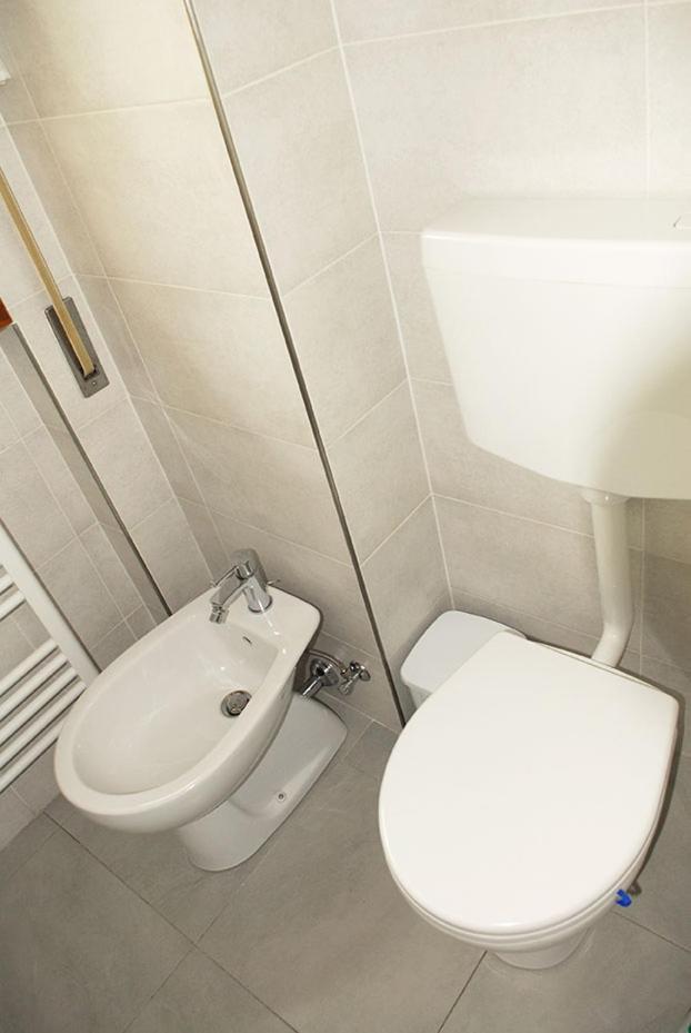Viareggio Seaside Apartment Private Parking Ngoại thất bức ảnh